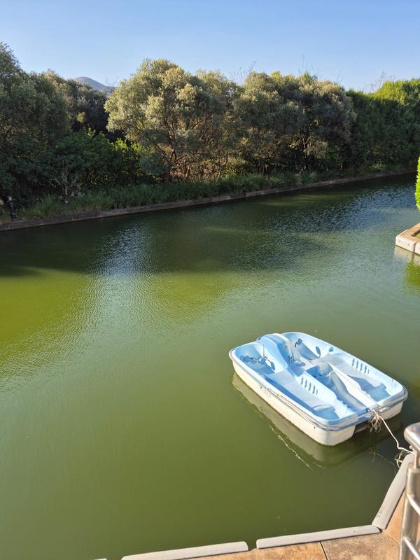 6 Bedroom Property for Sale in The Islands Estates North West